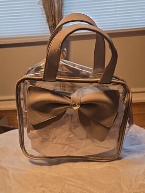 Besty Johnson Clear Tote Bag/Taupe Pouch with Bow Accent⭐️✨️🤎